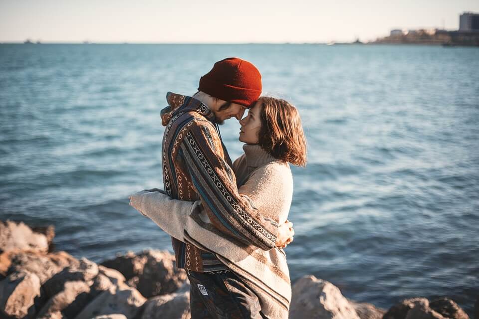 How to cast a love spell with a picture